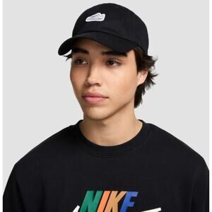Nike Unisex Black Club Unstructured Strapback Cap Size S/M